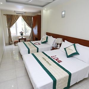 Deluxe Double or Twin Room Mountain View